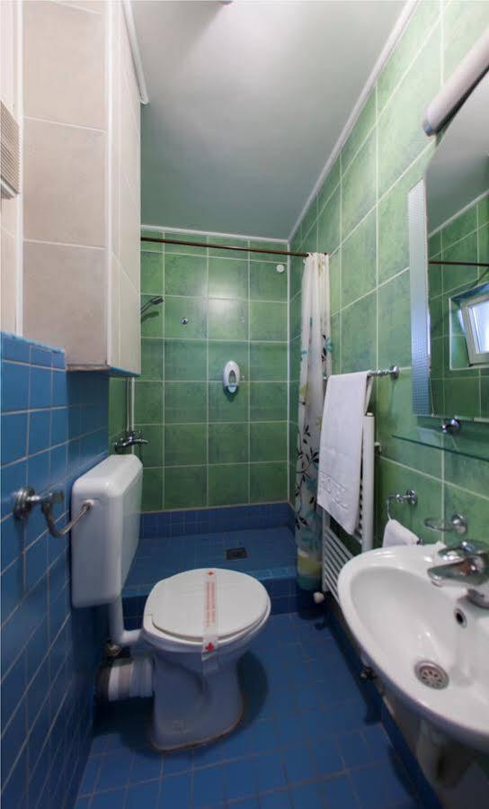 Hostel Hayat Sarajevo Esterno foto