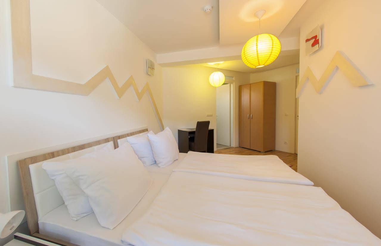 Hostel Hayat Sarajevo Esterno foto