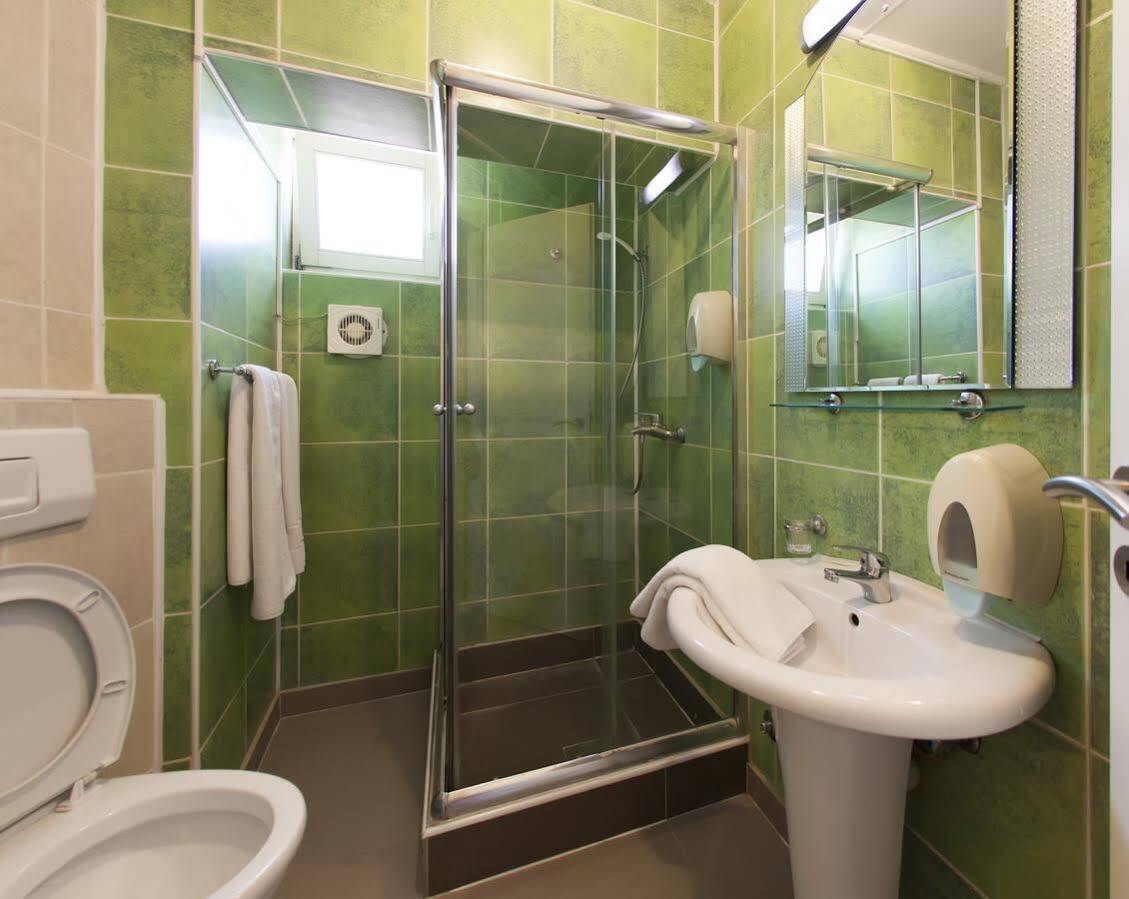 Hostel Hayat Sarajevo Esterno foto
