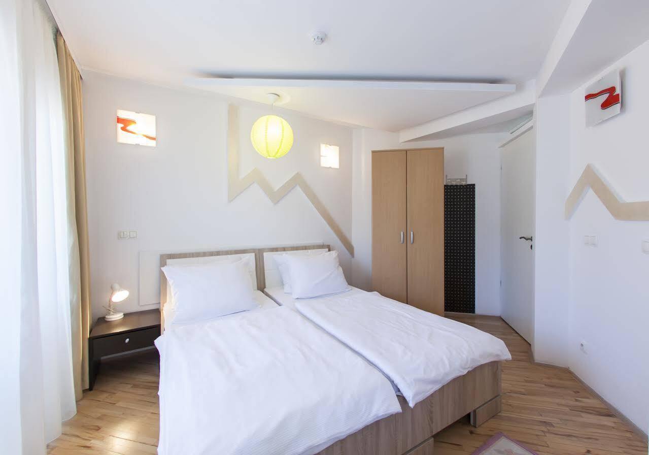 Hostel Hayat Sarajevo Esterno foto